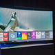 Imagen para el artículo titulado La joya en televisores de Samsung es esta gigantesca pantalla flexible